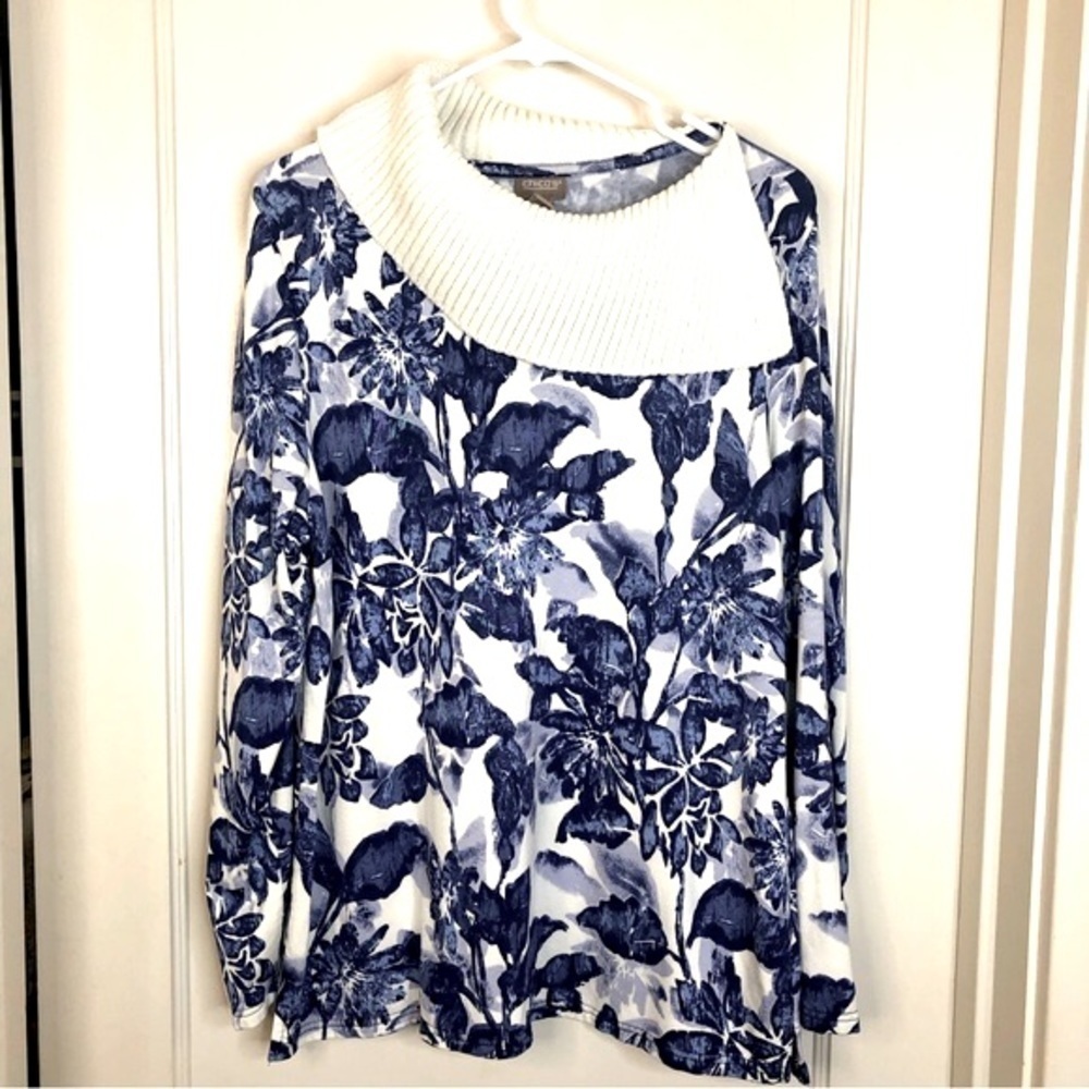 Chico’s blue white floral long sleeve tunic envelope neck size 12 (Chico’s 2)